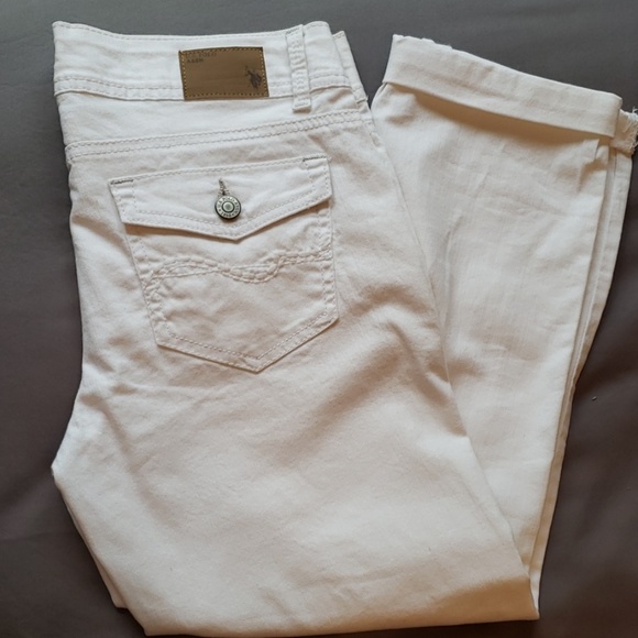 Capris - Picture 1 of 4